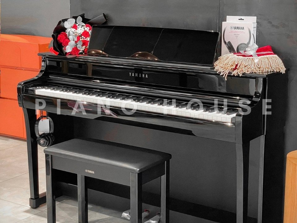 Hình ảnh chi tiết YAMAHA CLP-845 PE góc chụp 2